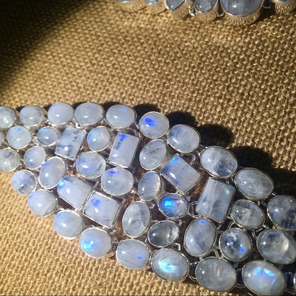 108 Beads Jewelry - Return to Wholeness Moonstone Bracelet in 925 Slvr